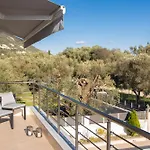 וילה Valora