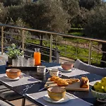 Valora Villa *